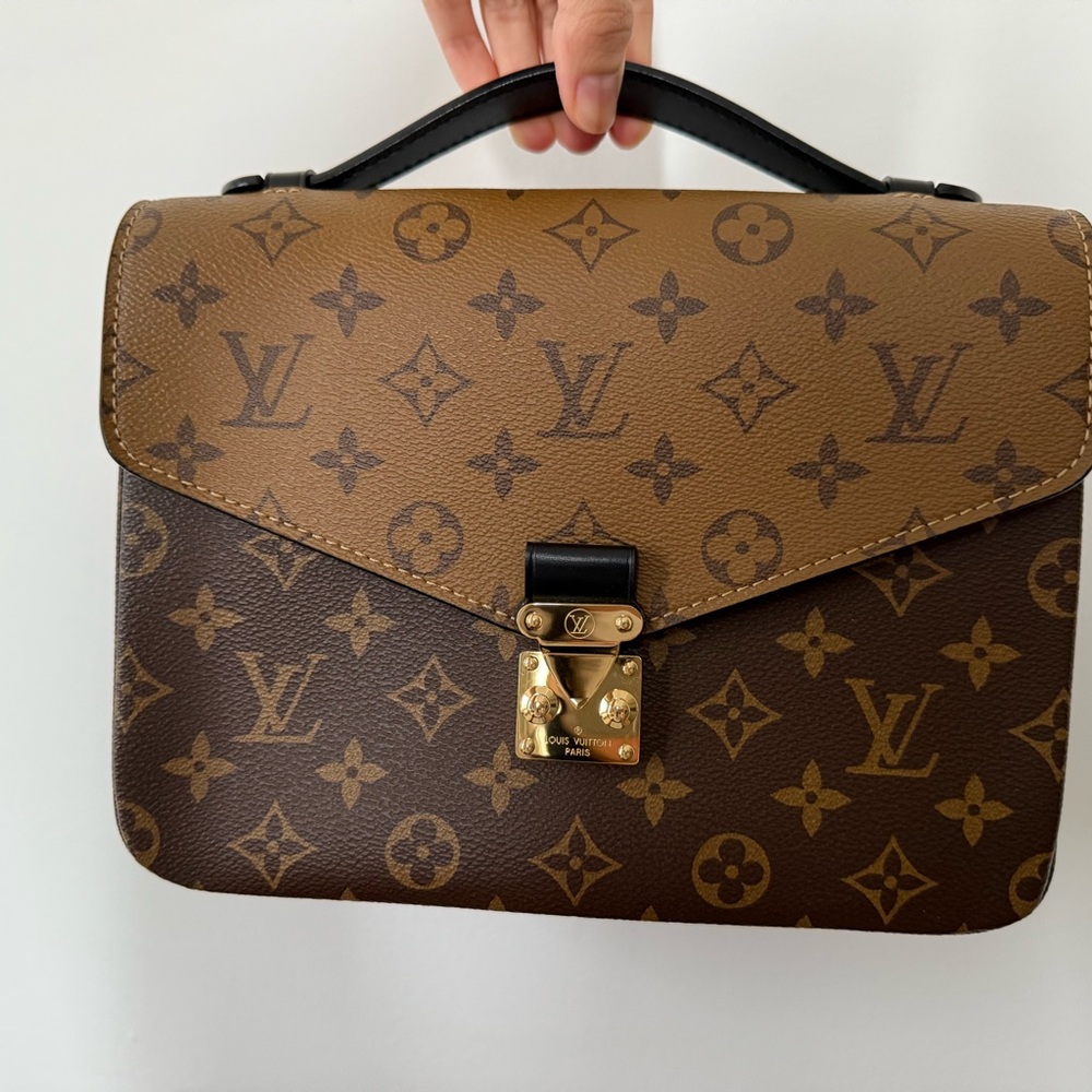 Louis Vuitton Pochette Métis